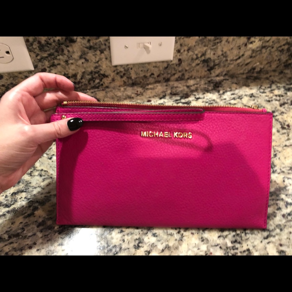 Michael Kors purse